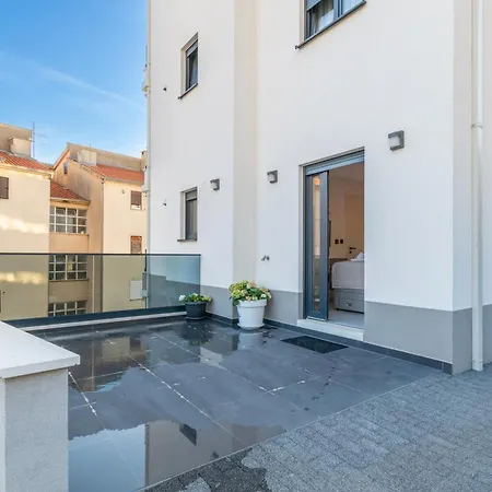 Apartman Lux Aleo *